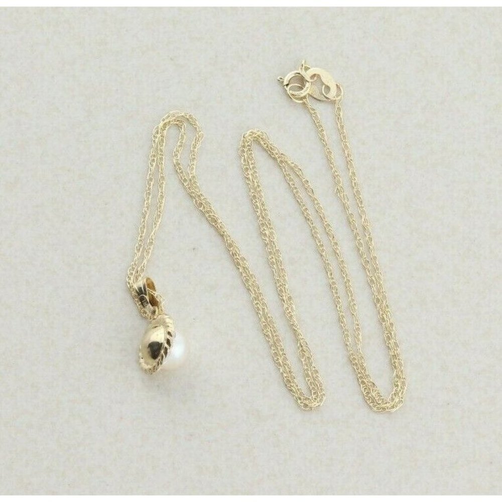 10k Yellow Gold Freshwater Pearl & Crystal Halo Necklace 18 inch chain - Picture 8 of 8